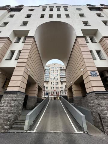 Профессора Попова ул., 27А