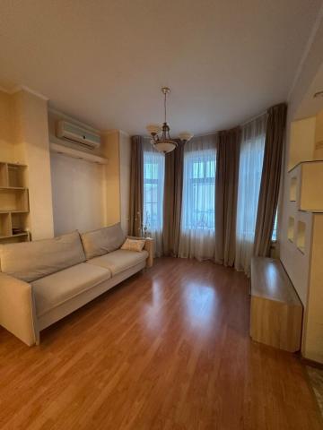 Можайская ул., 24-26