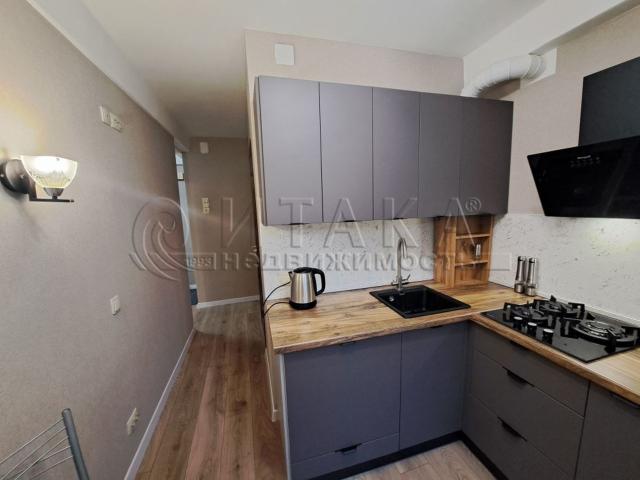 ул. Кузнецовская, 12