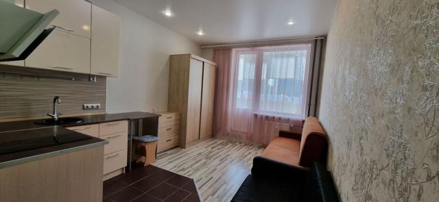 Ленинградская область, Кудрово г., Пражская ул., 15