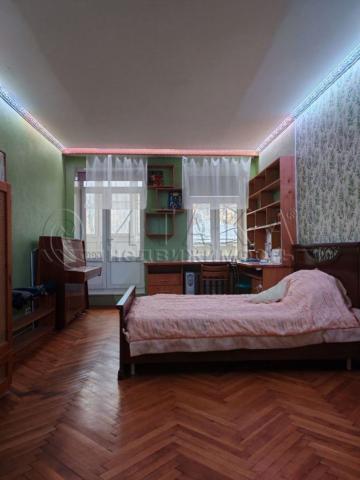 линия. 7-я В.О., 56-58