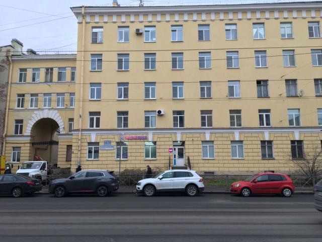 Кондратьевский пр., 18-20