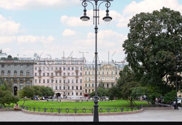 ул. Итальянская, 12