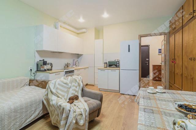 Ленинградская область, Кудрово г., Строителей пр., 18