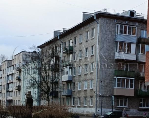 г. Кронштадт, ул. Красная, 15