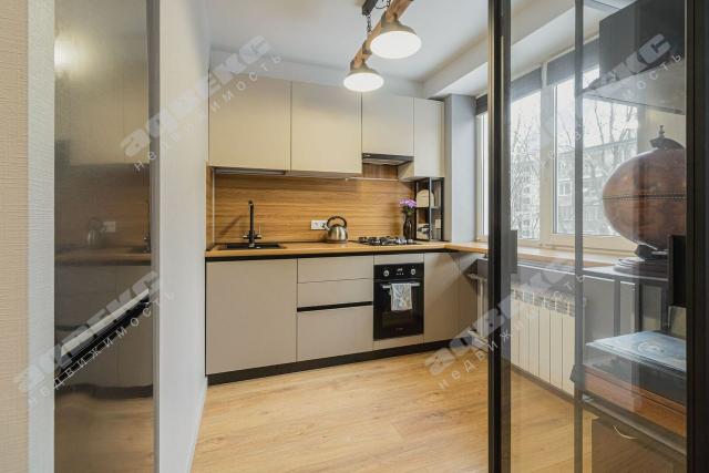 Верности ул., 16