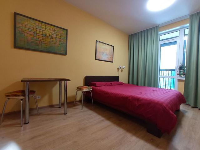 Новолитовская ул., 14