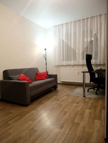 Мурино, Охтинская аллея, 12