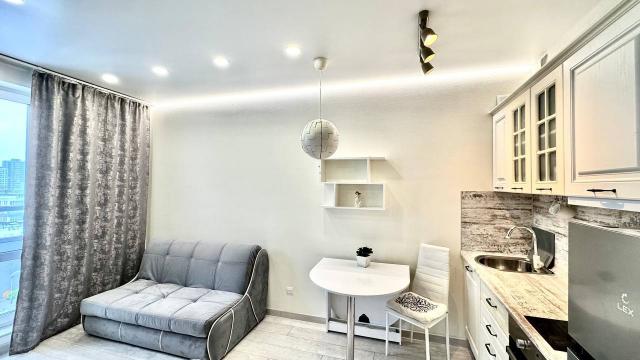 Маршала Казакова улица, 70к1