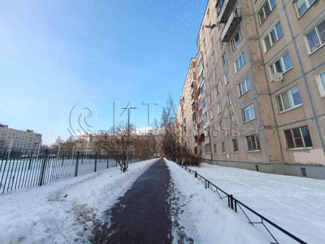 б-р. Загребский, 39к2