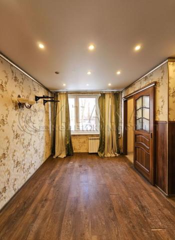 б-р. Новаторов, 2