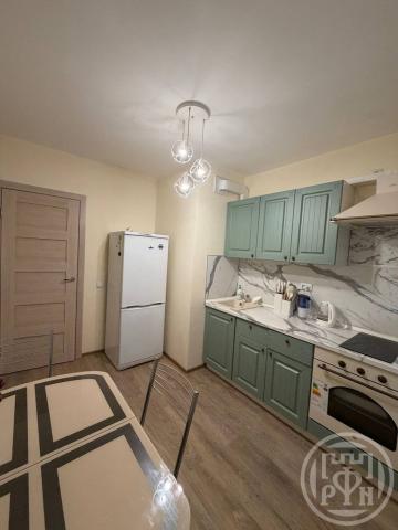 Русановская ул., д 18