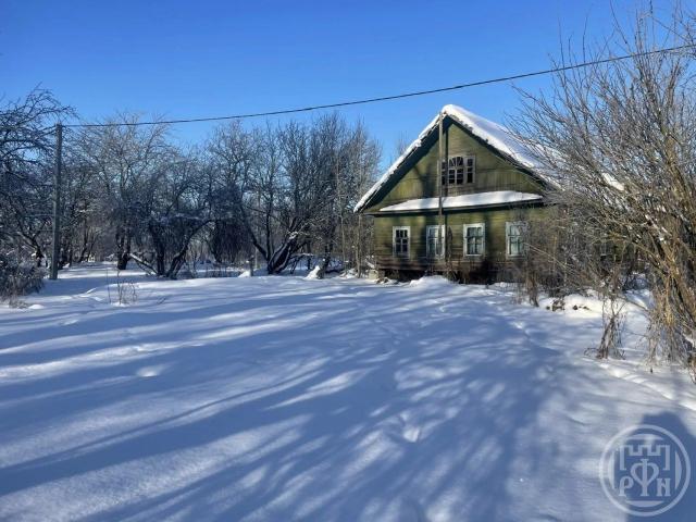 Заозерье дер. (Дзержинское), д 6