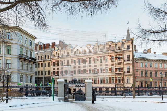Римского-Корсакова проспект, 1