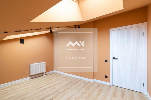 Коли Томчака ул., 10