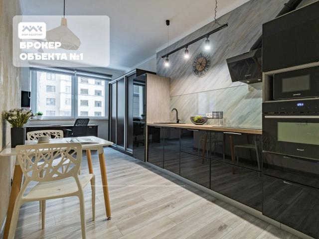 Московский проспект, 183-185