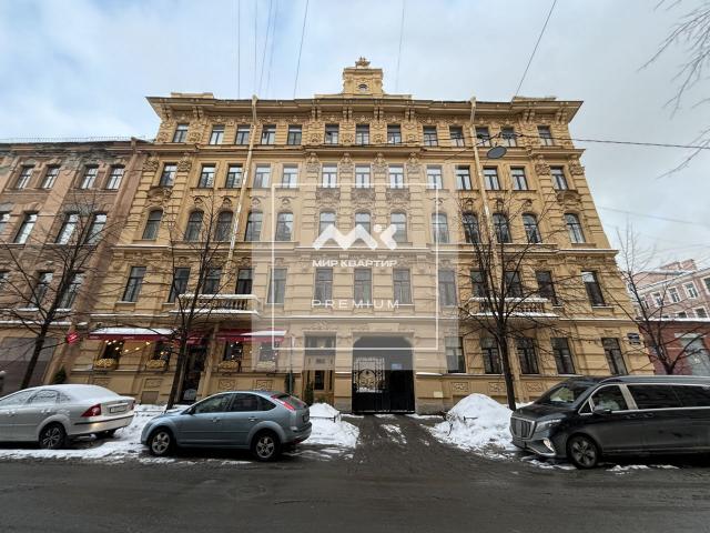 Лахтинская ул., 9