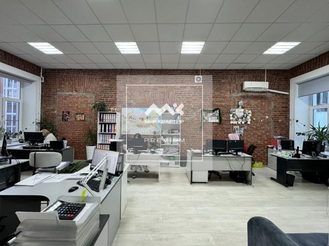 Большая Московская ул., 1-3