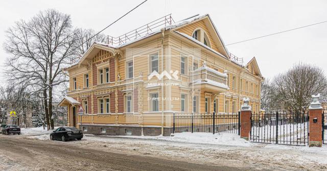 Пушкин г., Церковная ул., 7