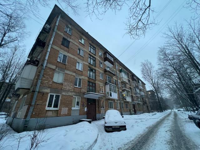 Омская ул., 15