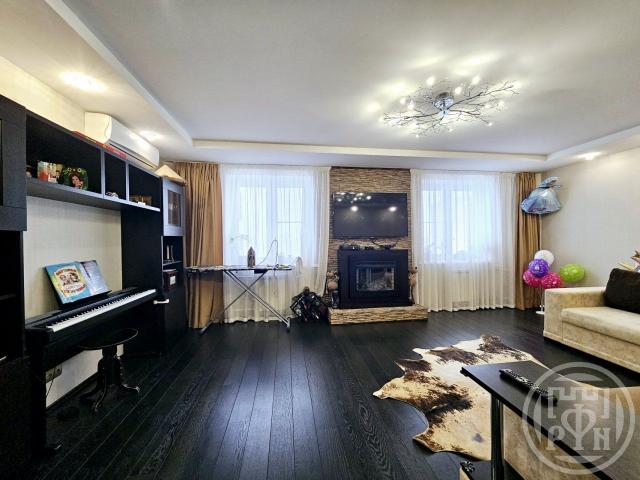 Композиторов ул., д 22