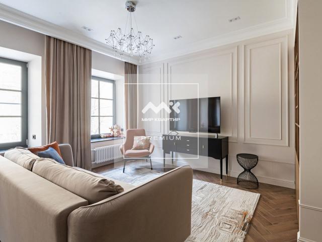 Ломоносова ул., 24