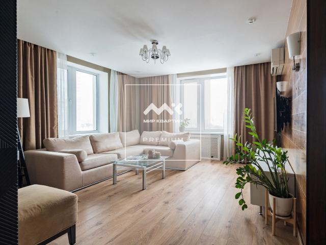 Обуховской Обороны проспект, 138