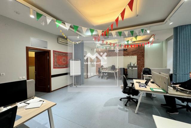 Рубинштейна ул., 15-17