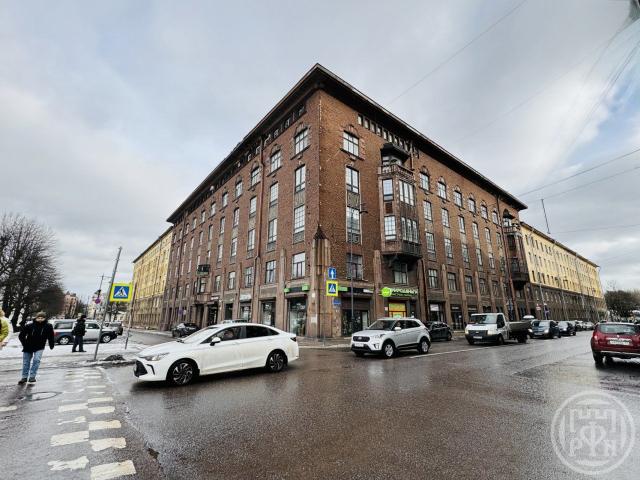 Выборг г., Суворова просп., д 13