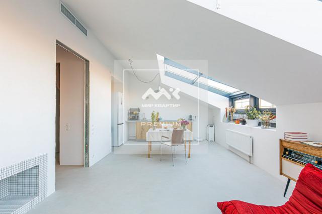 Малый П.С. проспект, 79-81-83