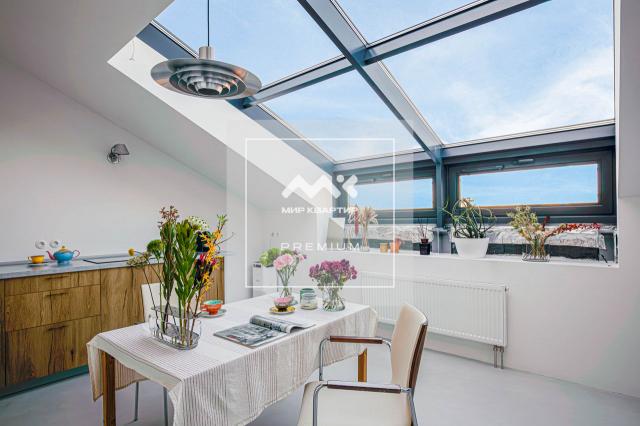 Малый П.С. проспект, 79-81-83