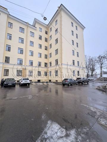 г. Кронштадт, ул. Красная, 8к1