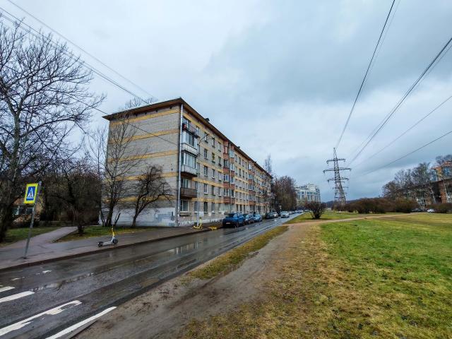 Омская улица, 22