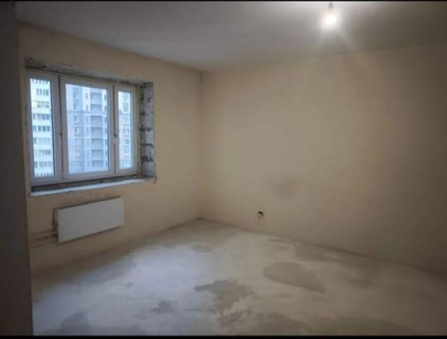 Поликарпова аллея, 2