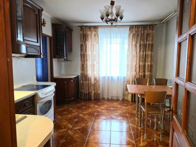 Малая Балканская ул., 60к1