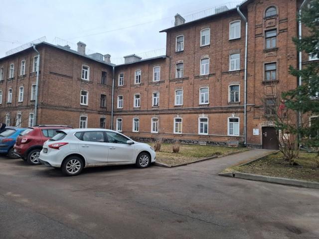 Александра Товпеко ул., 8А