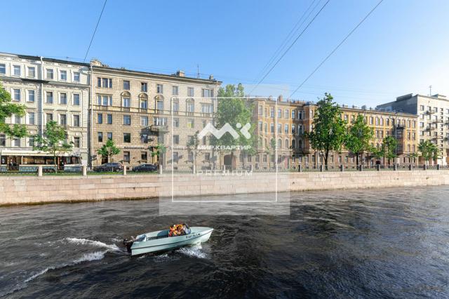 Реки Карповки наб., 16