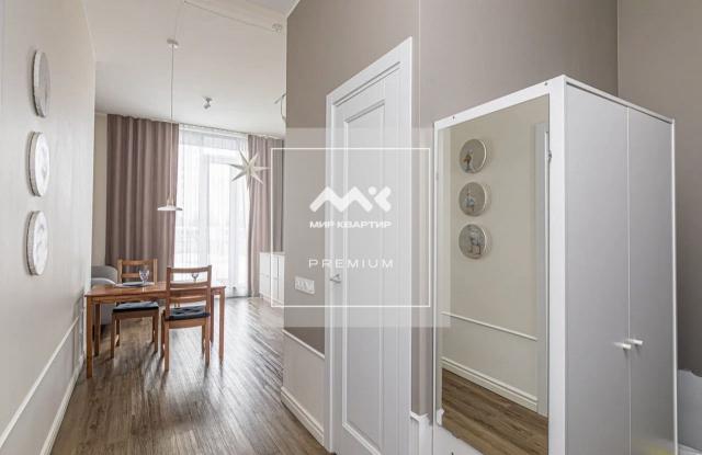 Дыбенко ул., 8