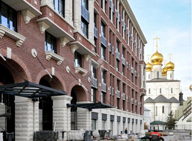 Миргородская ул., 1