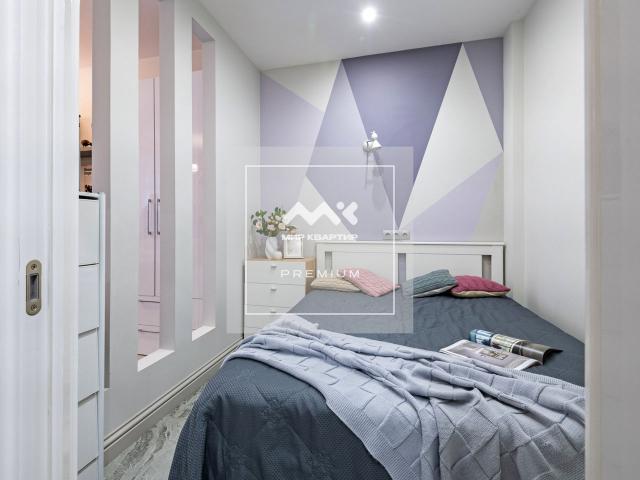 Средний В.О. проспект, 85