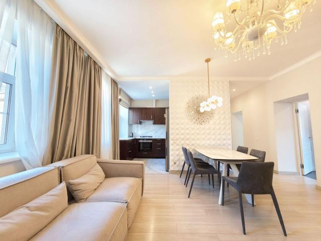 Красноармейская 4 ул., 3/6