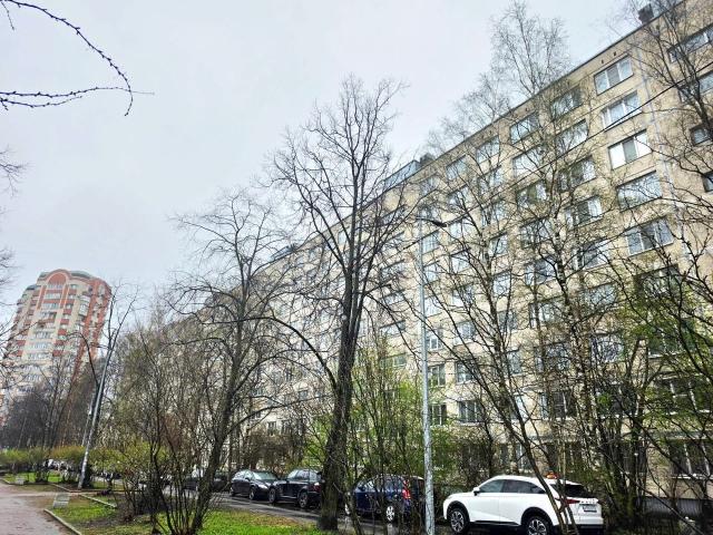 Дунайский пр., 37/1
