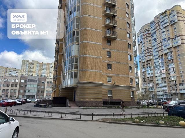 Ленинский проспект, 82