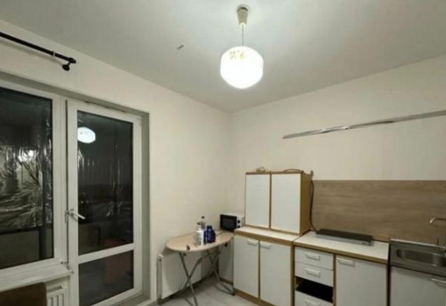 Генерала Кравченко ул., 3к1