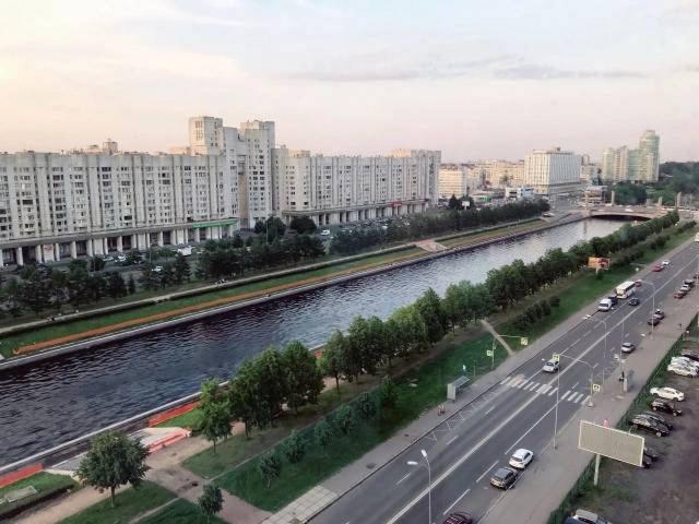 Новосмоленская набережная, 6
