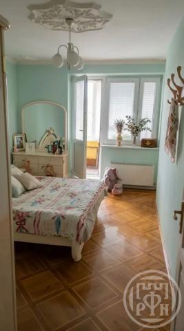 Королева просп., д 39