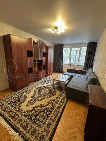 аллея. Поликарпова, 3к1