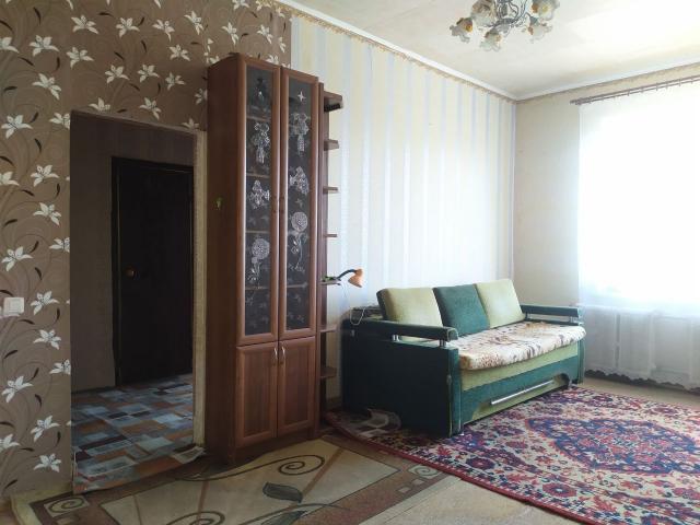 Ленинградская область, Коммунар г., Школьная ул., 15