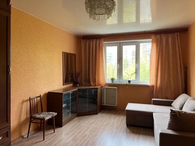 Кораблестроителей ул., 35