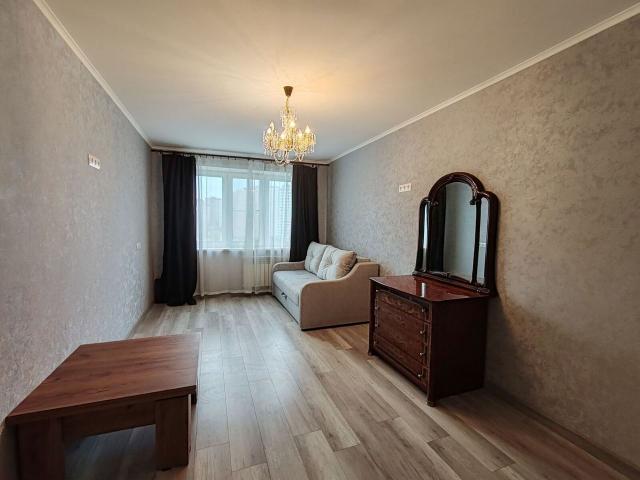 Десантников ул., 12